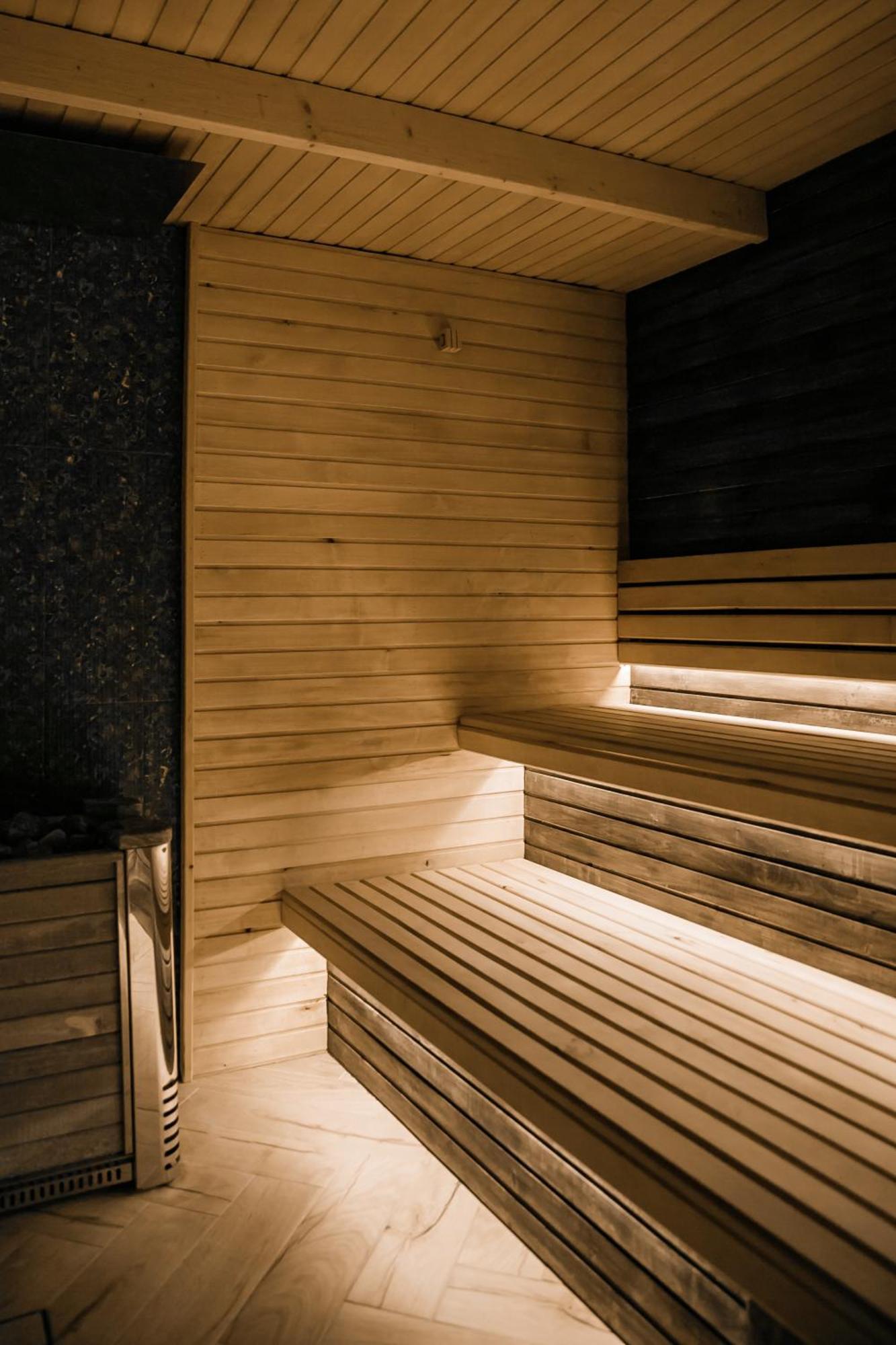 Гетьман Готель & Spa Chortkiv Luaran gambar